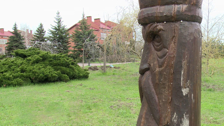 Bohyně smrti a zvláštní modlitba: pro Azov vytvořili vlastní&nbsp;náboženství