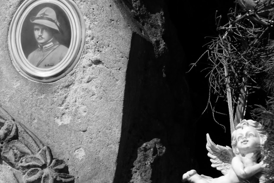 O těch dvou v jednom&nbsp;domě